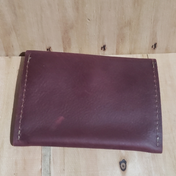 Uwakstar Designs Handmade Genuine Smooth Soft leather Maroon Card Wallet - Picture 6 of 10